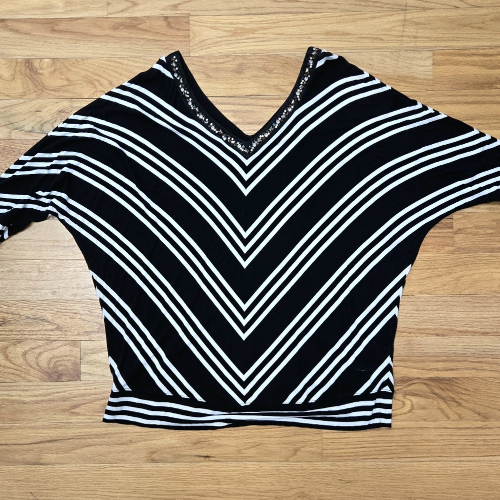 Plus Size Black and White Striped Women's Top Lane Bryant 22/24